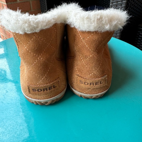 Sorel Out N About Moccasin - Picture 6 of 10